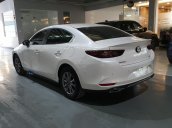 Mazda Giải Phóng - Giảm giá sốc cuối năm khi mua xe Mazda 3 Sport Deluxe sản xuất năm 2019, màu trắng