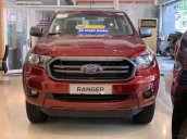 Bán ô tô Ford Ranger XLS AT sản xuất 2019, màu đỏ, xe nhập, giá tốt tặng full phụ kiện, LH 0974286009