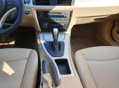 Bán BMW 325i model 2010, màu đỏ, xe đẹp