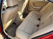 Bán BMW 325i model 2010, màu đỏ, xe đẹp