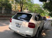 Porsche Cayenne GTS 4.8 đời 2008, màu trắng, cực chất