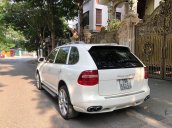 Porsche Cayenne GTS 4.8 đời 2008, màu trắng, cực chất