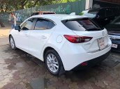 Cần bán xe Mazda 3 1.5 AT 2016, màu trắng, chính chủ