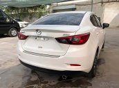 Cần bán xe Mazda 2 1.5AT đời 2017, màu trắng, giá chỉ 486 triệu