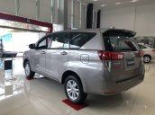 Cần bán Toyota Innova 2.0E sản xuất năm 2019, màu xám, giá tốt