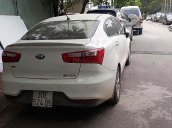 Cần bán xe Kia Rio sản xuất 2016, màu trắng, xe nhập