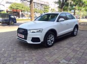 Bán Audi Q3 sản xuất 2016 màu trắng, nội thất đen, xe chủ sử dụng rất ít chất, xe gần như mới