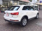 Bán Audi Q3 sản xuất 2016 màu trắng, nội thất đen, xe chủ sử dụng rất ít chất, xe gần như mới