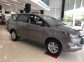 Cần bán Toyota Innova 2.0E sản xuất năm 2019, màu xám, giá tốt