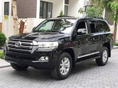 Bán Toyota Land Cruiser V8 2016, màu đen, nhập khẩu