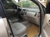 Chính chủ tôi cần bán chiếc Toyota Innova 2.0E 2015 xố sàn màu cát vàng chính chủ tên tôi lh 0988629735