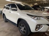 Cần bán xe Toyota Fortuner sản xuất năm 2019, màu trắng, xe nhập số sàn