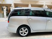 Bán ô tô Mitsubishi Grandis, năm sản xuất 2009, màu bạc