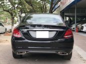 Bán xe Mercedes C250 Exclusive sản xuất năm 2017, màu đen