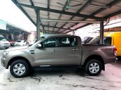 Mua xe Ford Ranger XLT AT 4x4 đời 2019, màu vàng, nhập khẩu - Giá tốt - Có sẵn xe - Giao ngay