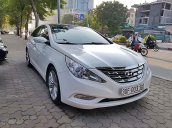 Bán ô tô Hyundai Sonata 2.0 AT sản xuất năm 2012, màu trắng, nhập khẩu nguyên chiếc chính chủ