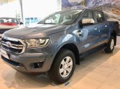 Bán Ford Ranger XLT 4x4 số tay, màu xanh thiên thanh, nhập khẩu nguyên chiếc, giá 654 triệu