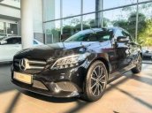 Bán thanh lý trước Tết, Mercedes C200 sản xuất năm 2019, màu đen đẳng cấp