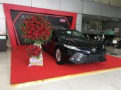 Toyota Giải Phóng- Bán Camry 2.5Q nhập khẩu Thái Lan, giá tốt sẵn xe giao ngay, LH 0973 160 519