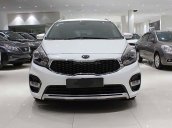 Cần bán Kia Rondo sản xuất GAT 2.0AT năm 2018, màu trắng số tự động giá cạnh tranh