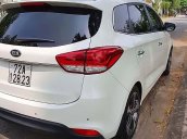 Bán Kia Rondo GATH đời 2015, màu trắng, xe gia đình, 578tr