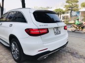 Cần bán xe Mercedes GLC 300 AMG đời 2017, màu trắng