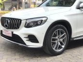 Cần bán xe Mercedes GLC 300 AMG đời 2017, màu trắng