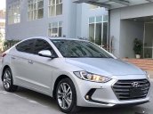 Bán Hyundai Elantra đời 2017, màu bạc xe còn mới nguyên