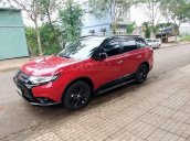 Mitsubishi Outlander CVT, màu đỏ -  Giảm giá sốc cuối năm - Tặng phụ kiện chính hãng