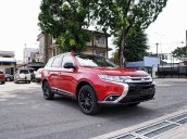 Mitsubishi Outlander CVT, màu đỏ -  Giảm giá sốc cuối năm - Tặng phụ kiện chính hãng