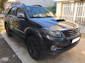 Cần bán gấp Fortuner máy dầu 2016 số sàn. Xe biển số Sài Gòn