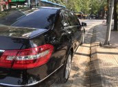 Bán Mercedes E300 đời 2009, màu đen, xe cực đẹp chạy 5 vạn km, giá tốt