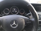 Bán Mercedes E300 đời 2009, màu đen, xe cực đẹp chạy 5 vạn km, giá tốt