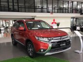 Mitsubishi Outlander CVT, màu đỏ -  Giảm giá sốc cuối năm - Tặng phụ kiện chính hãng