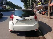 Cần bán Toyota Yaris 1.5G sản xuất năm 2017, màu trắng, nhập khẩu