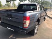 Bán Ford Ranger XLS 2.2L 4x2 AT sản xuất năm 2016, màu xanh lam, nhập khẩu 