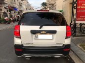 Bán Chevrolet Captiva AT đời 2017, màu trắng, giá chỉ 625 triệu