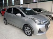 Bán Hyundai Grand i10 đời 2017, màu bạc, xe gia đình, giá chỉ 298 triệu