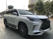 Bán xe Lexus LX 570S Super Sport 2019 siêu lướt, màu trắng, giao toàn quốc, giá tốt, LH 094.539.2468 Ms. Hương