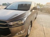 Cần bán Toyota Innova 2.0 E MT 2018 chạy lướt, hỗ trợ trả góp