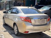 Bán Toyota Vios 2017, màu vàng cát số tự động xe còn mới lắm