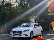 Cần bán lại xe Mazda 3 FaceLift 1.5 đời 2019, màu trắng, giá chỉ 680 triệu