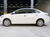 Cần bán lại xe Toyota Vios sản xuất năm 2018, màu trắng xe còn mới lắm