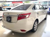 Cần bán Toyota Vios năm sản xuất 2017, màu trắng, giá 410tr xe còn mới lắm