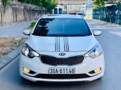 Bán Kia K3 1.6 năm 2015, màu trắng, chính chủ, giá 511tr