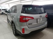 Bán Kia Sorento GAT 2017, màu bạc, giá chỉ 685 triệu