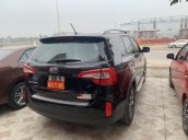 Bán xe Kia Sorento GATH đời 2017, màu đen