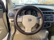 Bán Nissan Grand Livina năm sản xuất 2011, màu xám LH 0966653882