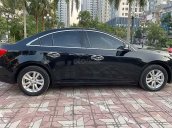 Cần bán gấp Chevrolet Cruze 1.6 MT sản xuất năm 2017, màu đen chính chủ