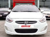 Cần bán gấp Hyundai Accent sản xuất 2015, màu trắng, nhập khẩu nguyên chiếc chính chủ